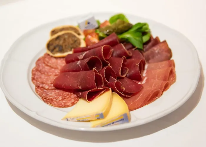 Aparthotel Muchetta 4*